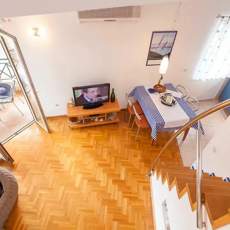 Beach 公寓 马卡尔斯卡